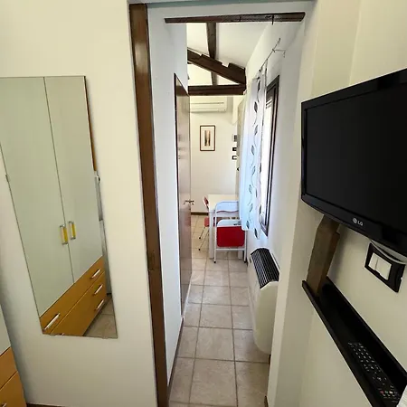 Apartment Vigna Tiny In Venice