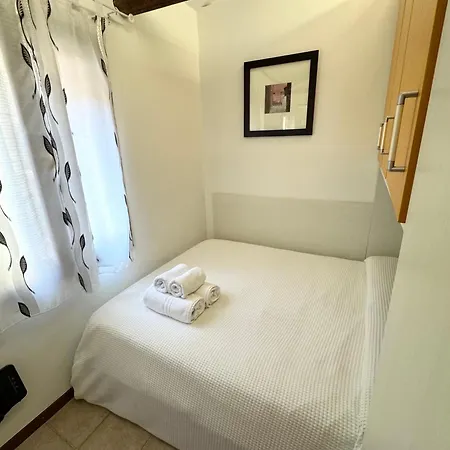 Apartment Vigna Tiny In *